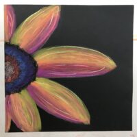 
        <span class='event-active-status event-active-status-DTE ee-status ee-status-bg--DTE'>
            Expired
        </span >Chalk Pastel Sunflower